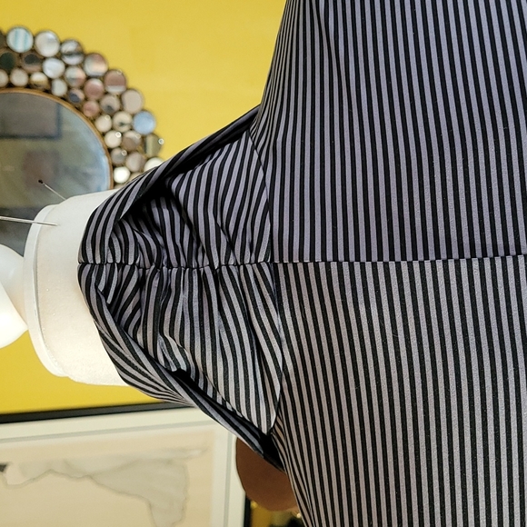 Nike Golf ⛳️ dri fit slim-forming polo. Stretchy. - Picture 7 of 12